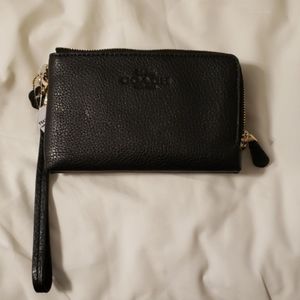 NWT. Coach wristlet wallet.